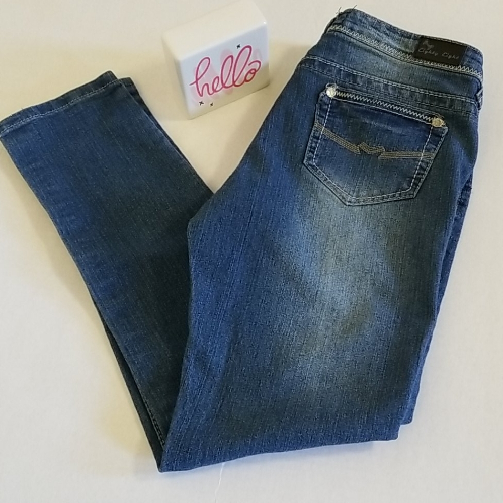 Eighty Eight Perfect Distressed Jeans Sz 9